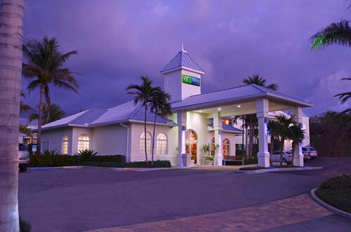 Holiday Inn Express North Palm Beach-Oceanview