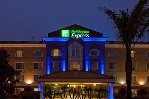 Holiday Inn Express Hotel & Suites Sorrento Valley
