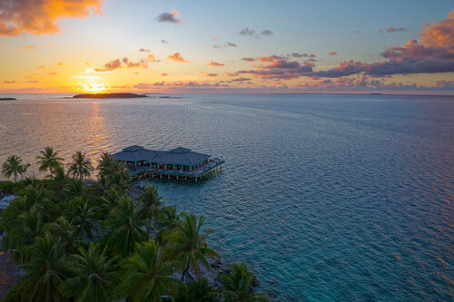 Villa Park Sun Island Resort