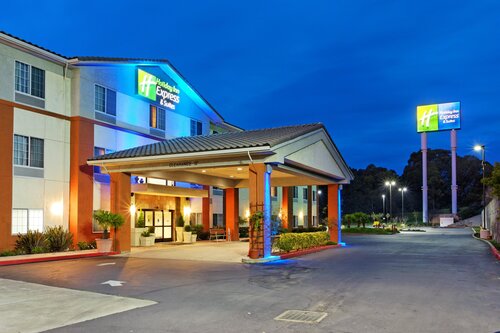 Holiday Inn Express&Suites San Pablo/Richmond Area