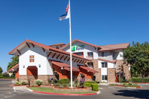 Holiday Inn Express Hotel & Suites Turlock 