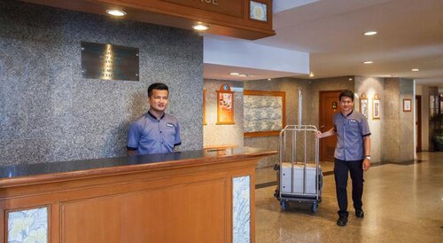 Cholchan Pattaya Beach Resort