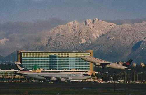 Fairmont Vancouver Airport In-Terminal Hotel
