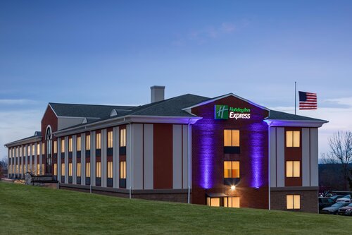 Holiday Inn Express & Suites East Greenbush