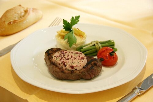 Logis Hôtel Lyon Est - Porte de l'Ain Rest. le Rel