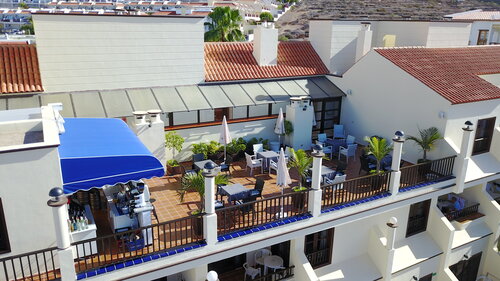 klayman Olivina Aparthotel