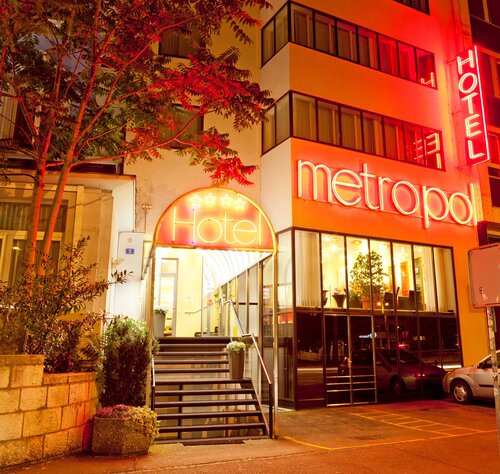 Metropol Hotel