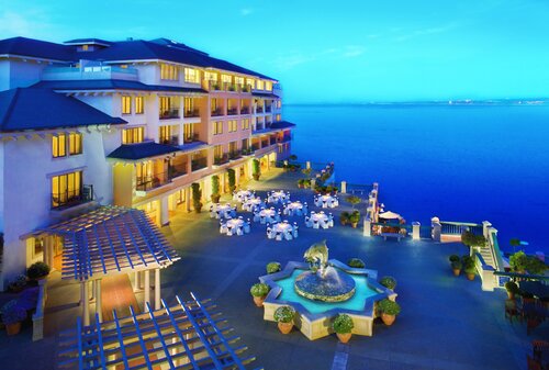 Monterey Plaza Hotel & Spa