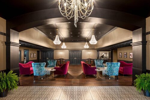 The Highlander Hotel