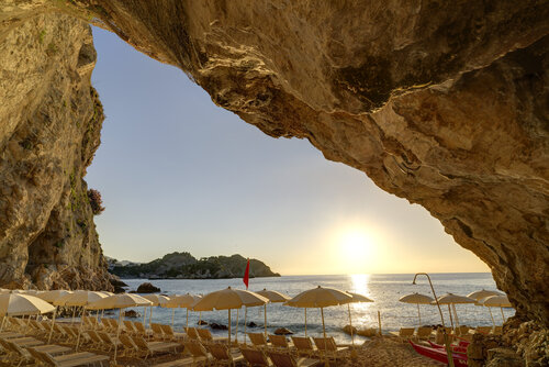 UNA HOTELS Capotaormina