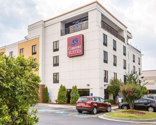 Comfort Suites Atlanta Airport