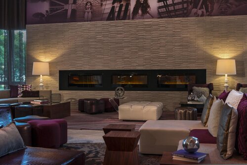 Renaissance Chicago O'Hare Suites Hotel