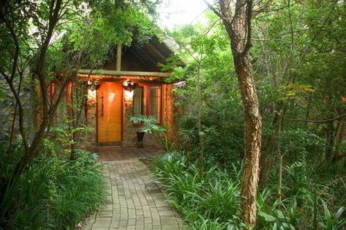 Misty Hills Country Hotel