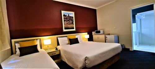 Brunswick Tower Hotel