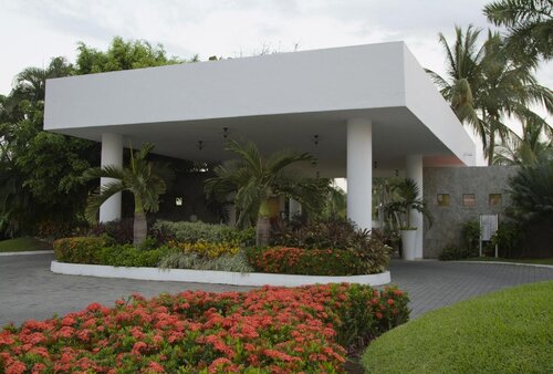 Ocean Breeze Hotels Acapulco