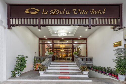 La Dolce Vita Hotel