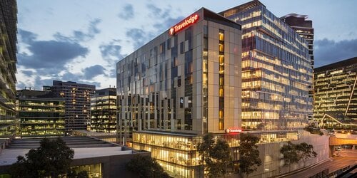 Travelodge Hotel Melbourne Docklands