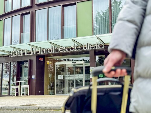 Hotel Jardines de Uleta Suites