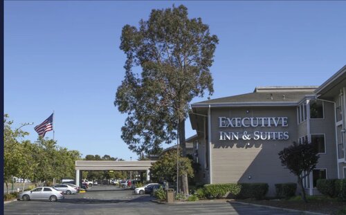 Executive Inn and Suites Oakland