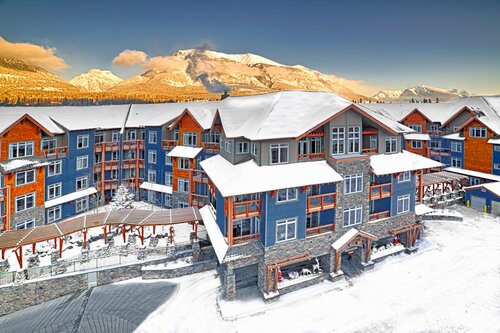 Blackstone Mountain Lodge