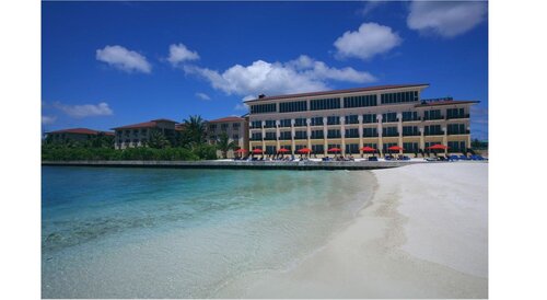 Hulhule Island Hotel