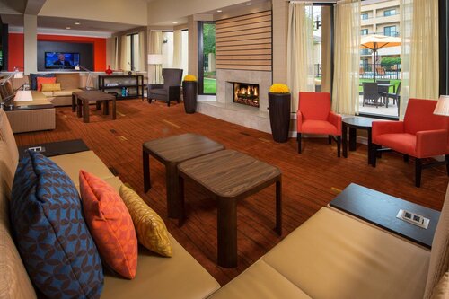 Courtyard By Marriott Williamsburg Busch Gardens A