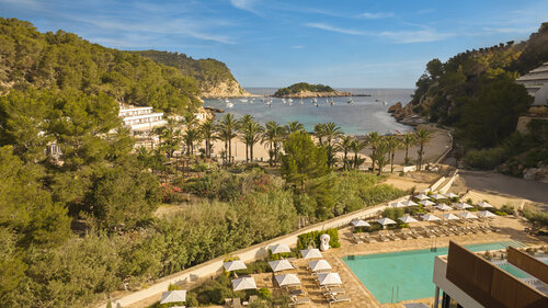 Cala San Miguel Ibiza Res, Curio Colllec by Hilton