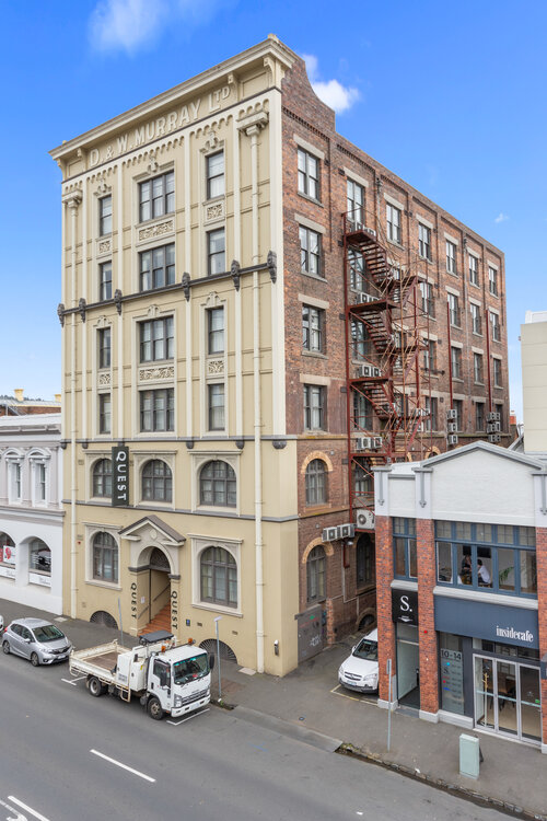 Launceston Central Apartment