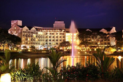 Flamingo By The Lake Kuala Lumpur