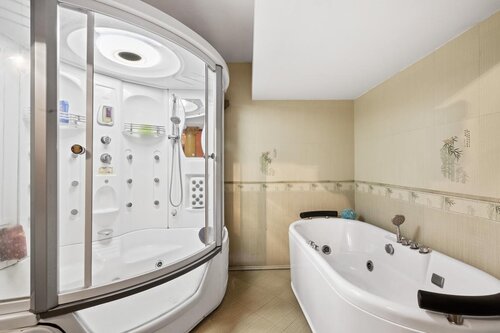 Bao Son International Hotel