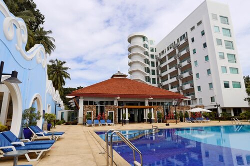 Independence Hotel by Dara