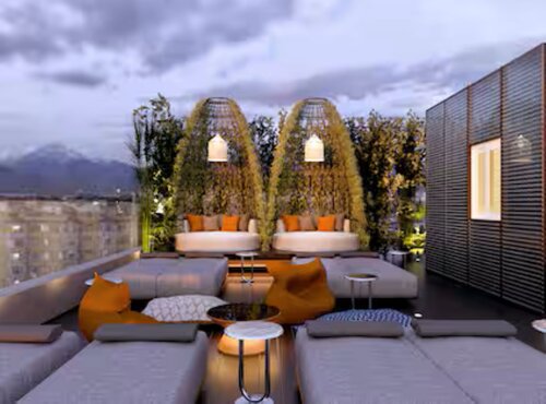 Adia Aluma Athens, Curio Collection