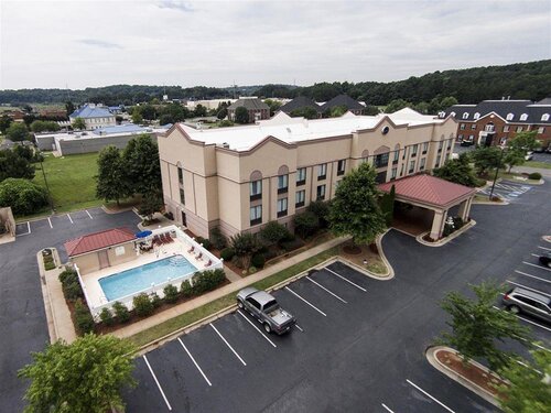 Comfort Suites (Woodstock)
