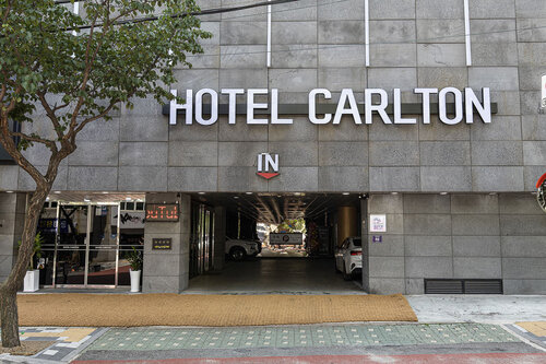 Hotel Carlton
