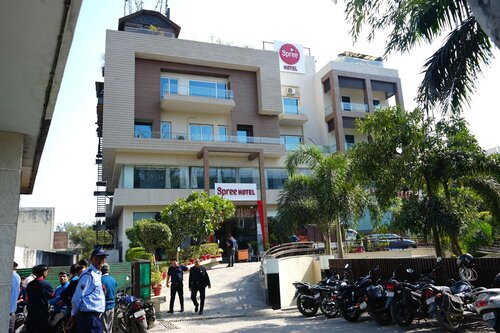 Spree Hotel Meerut