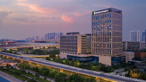 Intercontinental Zhengzhou Zhengdong, by IHG