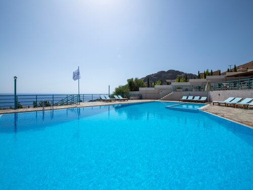 Kalamaki Property Sokol Resort