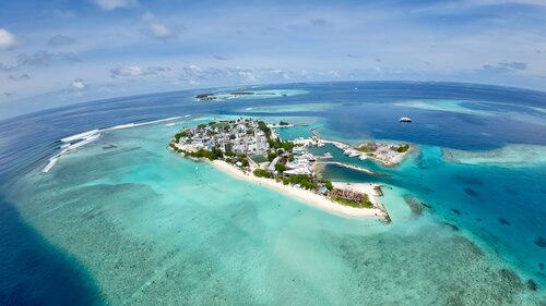 Avyanna Gulhi Beach Hotel