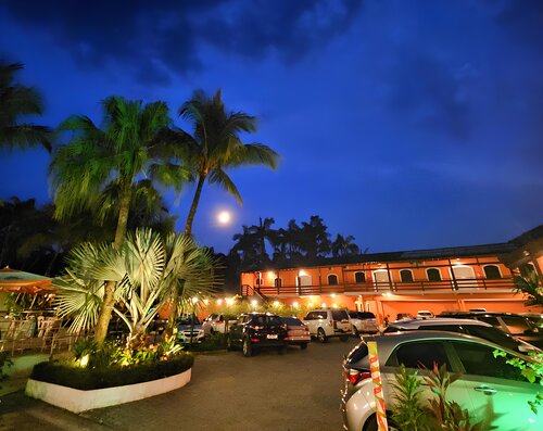 Hotel Camburi Praia