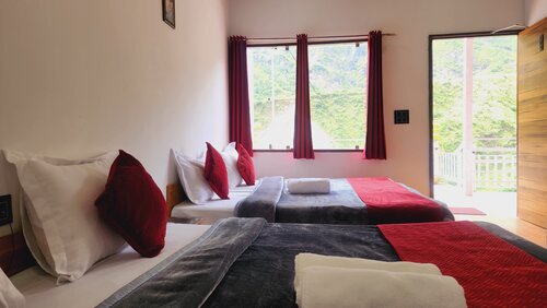 Yamunotri Heli Resort