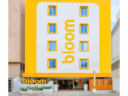 Bloom Hotel - Hsr Club