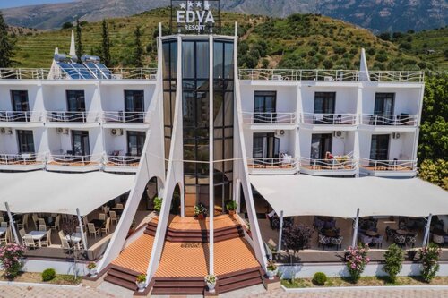 Edva Resort