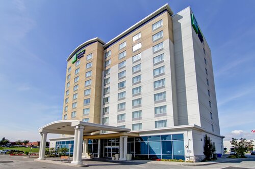 Holiday Inn Express & Suites Toronto Markham