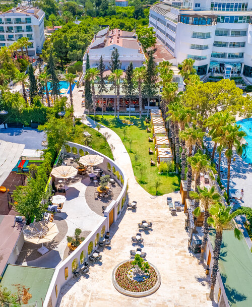 Rose Garden Premium Hotel