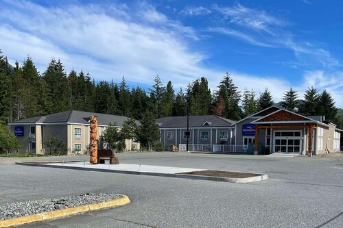 Baymont By Wyndham Gold River