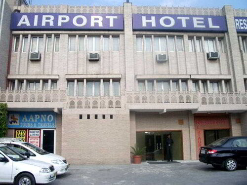 Airport Hotel