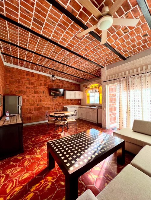 Mama Chuy Hotel Villas