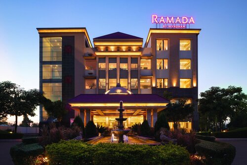 Ramada By Wyndham Varanasi Katesar