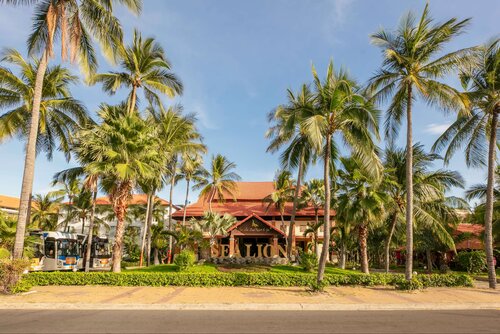 Sea Lion Beach Resort & Spa