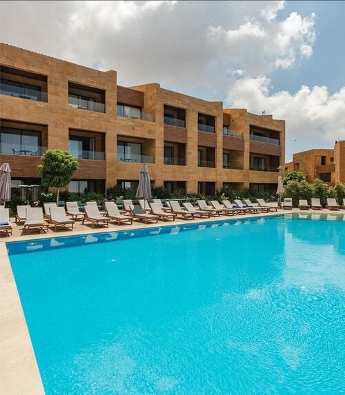 Oakridge Hotel And Spa